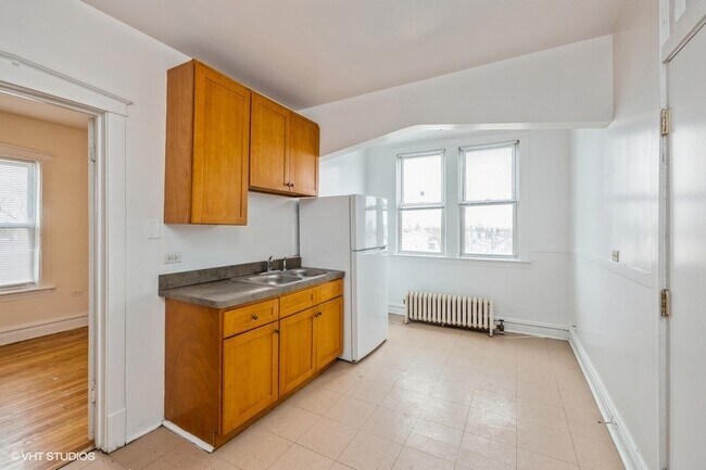 Building Photo - 4935 W 18th St