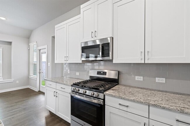Building Photo - 113 Biscayne Dr