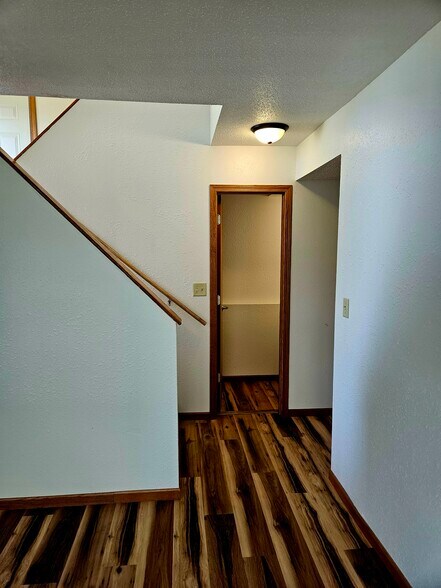 Building Photo - 3034 Avenue E