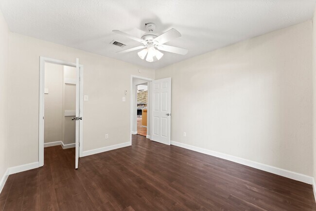 Building Photo - 4123 Wyanngate Dr
