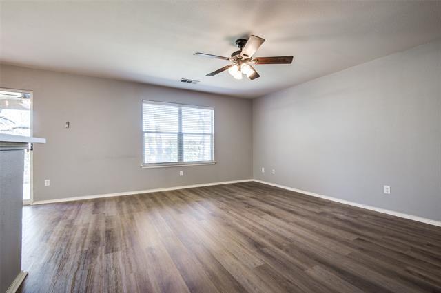 Building Photo - 2413 Briar Forest Dr