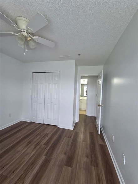 Building Photo - 357 Azalea Cir