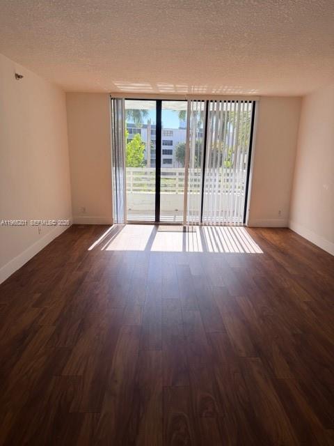 Building Photo - 3300 NE 192 St