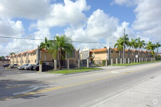 Building Photo - Blackstone Apartments