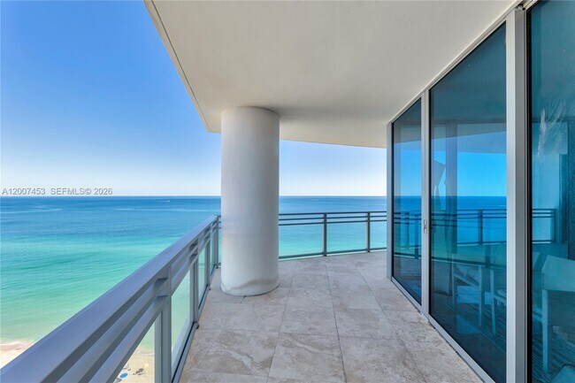 Building Photo - 3535 S Ocean Dr