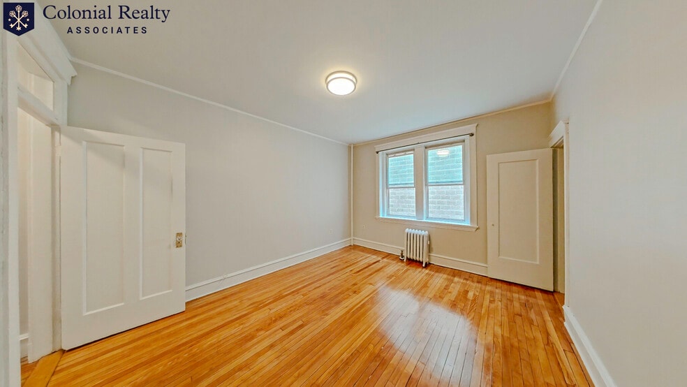 Building Photo - 330 St Paul St