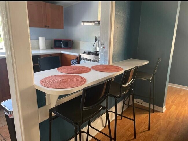 Building Photo - 918 U St