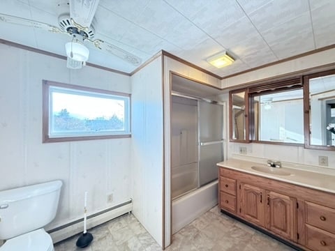 Building Photo - 113 N Center St