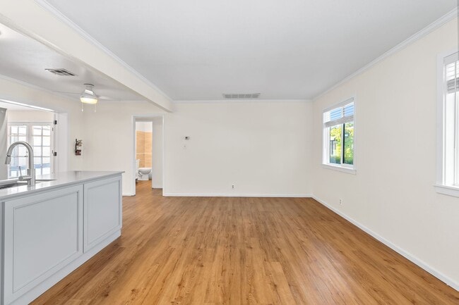Building Photo - Unique 2 Bedroom, 1 Bath Stand-Alone House...