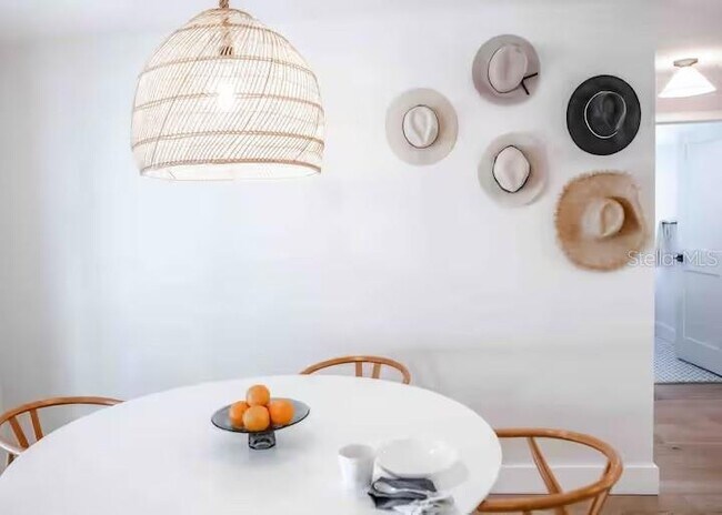 Building Photo - 2433 Lydia Way