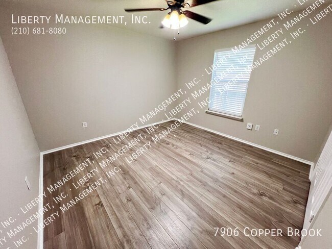 Building Photo - 7906 Copper Brk
