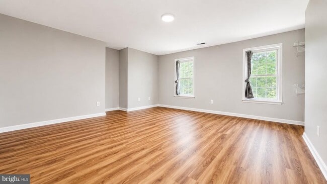 Building Photo - 7302 Ivycrest Pl