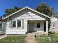 Building Photo - Charming Newly-Renovated 2 Bedroom, 1 Bath...