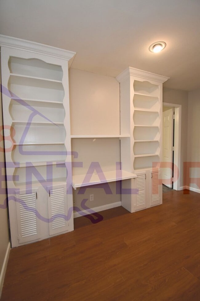 Building Photo - 3 Bed 2 Bath in Ruston!