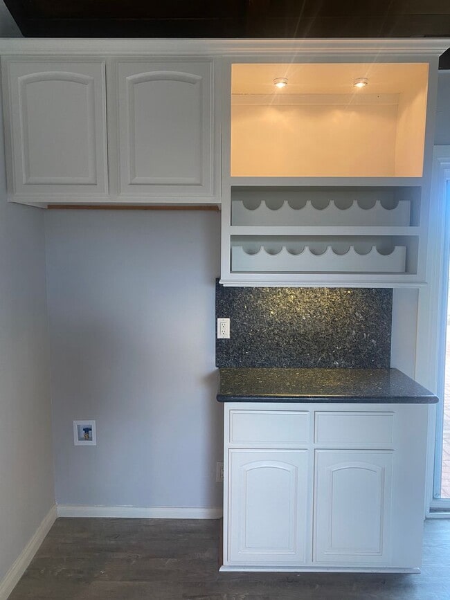 Building Photo - Harbor City- Single Family Home