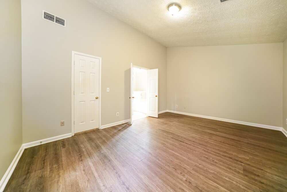 Building Photo - 5951 Old Wellborn Trce