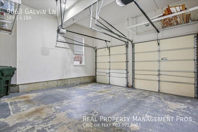 Building Photo - 9063 Galvin Ln