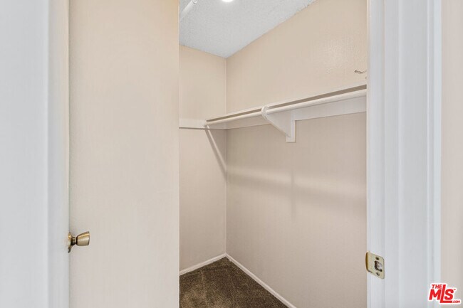 Building Photo - 72669 Eagle Rd