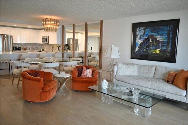 Building Photo - 1865 S Ocean Dr