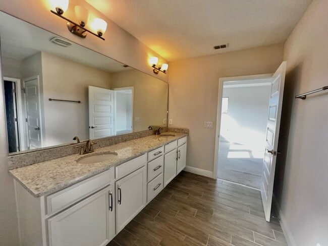 Building Photo - SPECTACULAR MODERN HOME!!Relaxing water views- MOVE IN September 2026-2 story 4 bed 3.5 bath HM i...