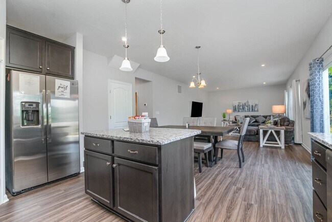 Building Photo - Brand new construction in well-kept HOA co...