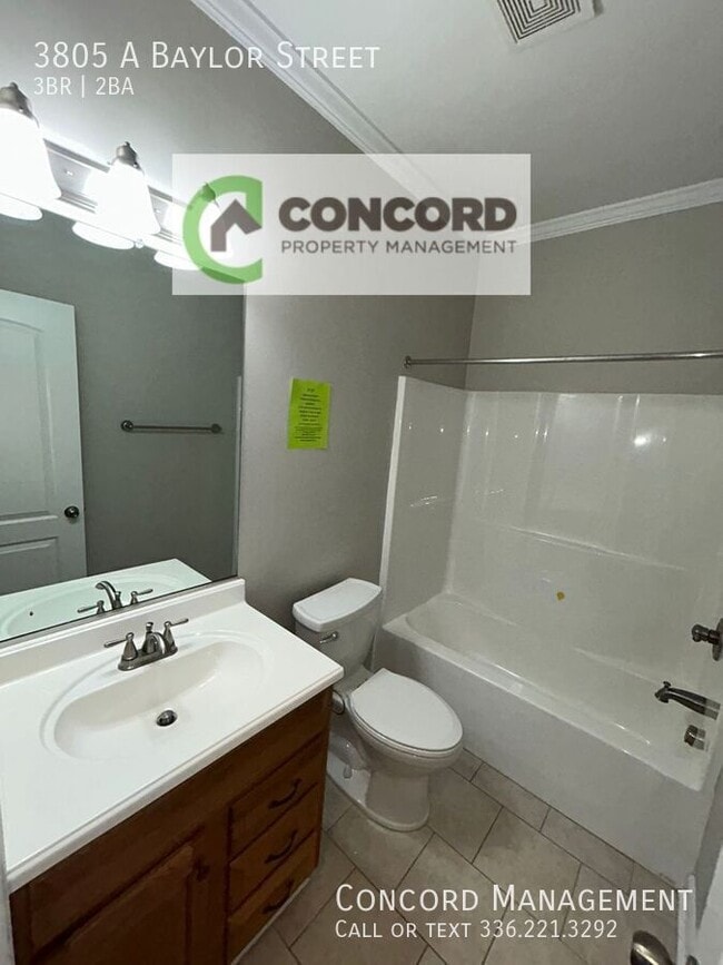 Building Photo - 3805 Baylor St