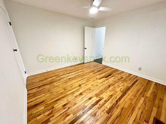 Building Photo - 4-Bedroom 2-Bathroom Mid-Century Ranch wit...