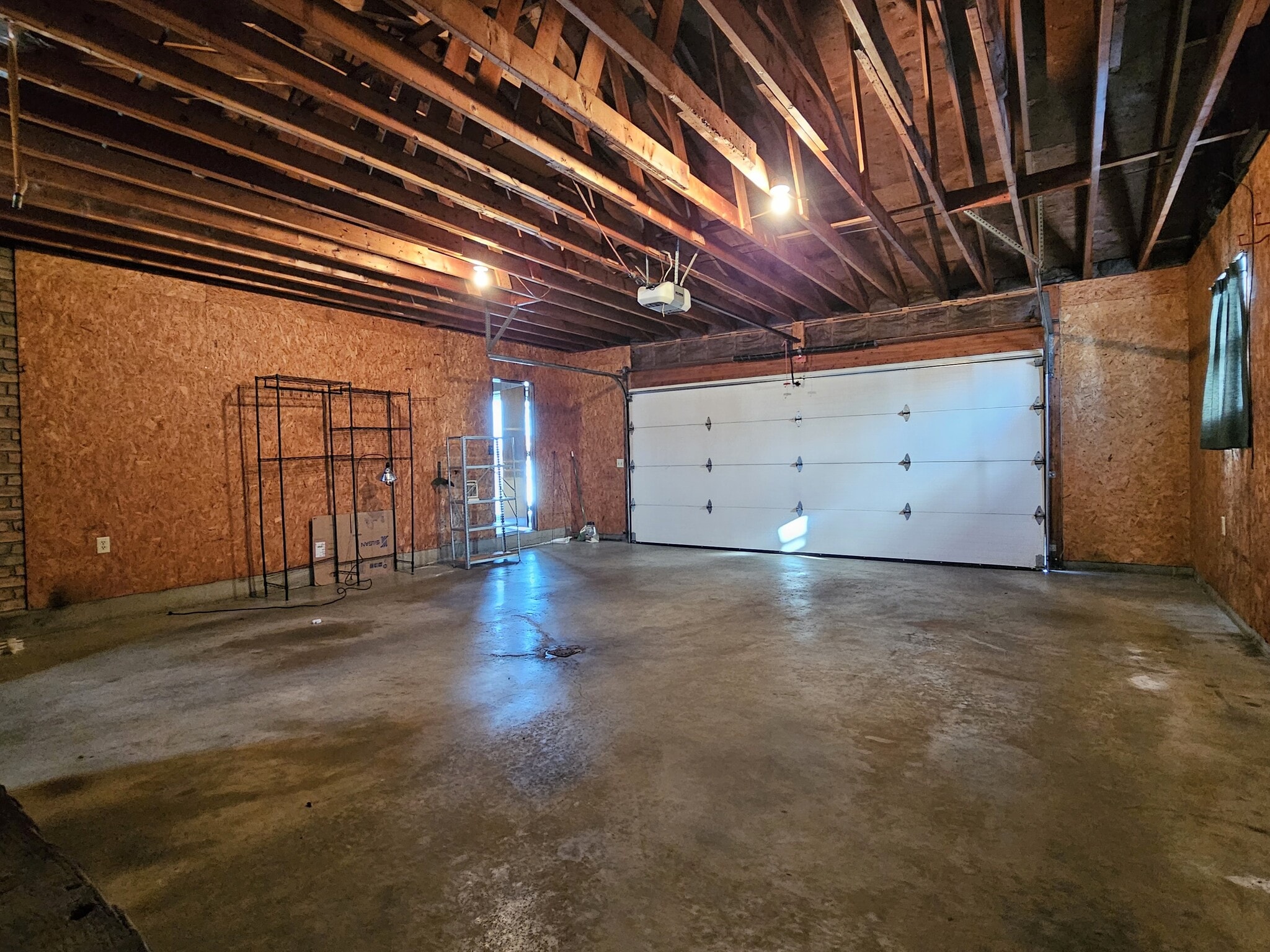 Building Photo - 8409 Lancaster Ave