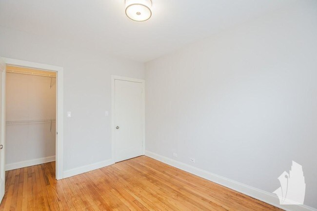 Building Photo - 2321 North Rockwell-C3