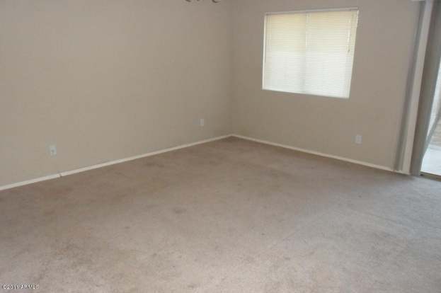 Building Photo - 12926 W Fleetwood Ln