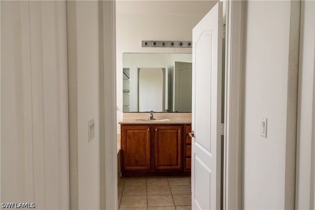 Building Photo - 7029 Ambrosia Ln
