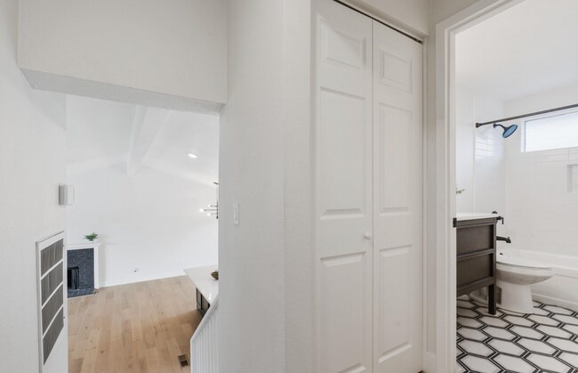 Hall storage - 1270 Kirston St