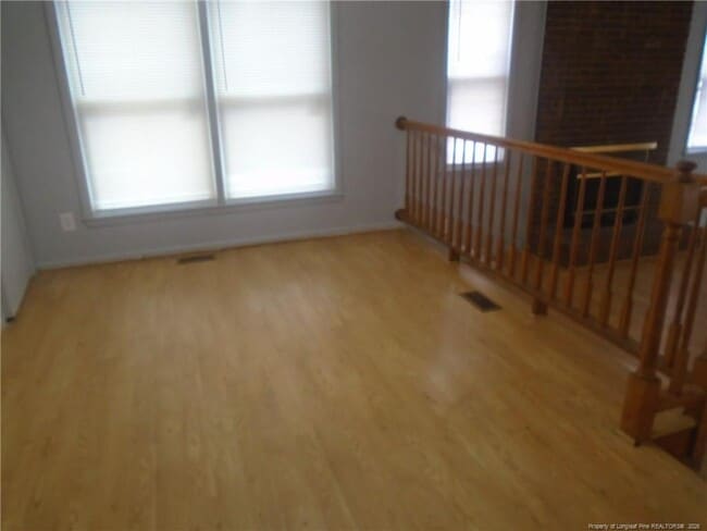 Building Photo - 103 Alexander Ln