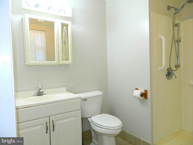 Building Photo - 1809 N Black Horse Pike