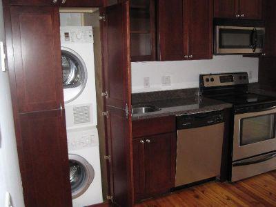 Building Photo - 600 Columbia Rd