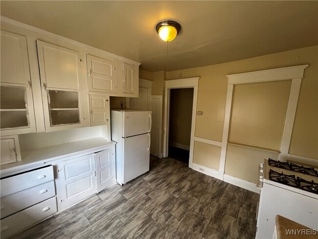 Building Photo - 114 Butler Ave