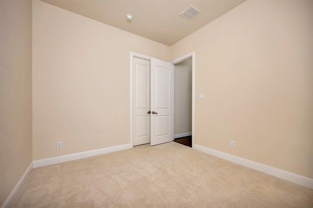 Building Photo - 4600 Crossvine Dr