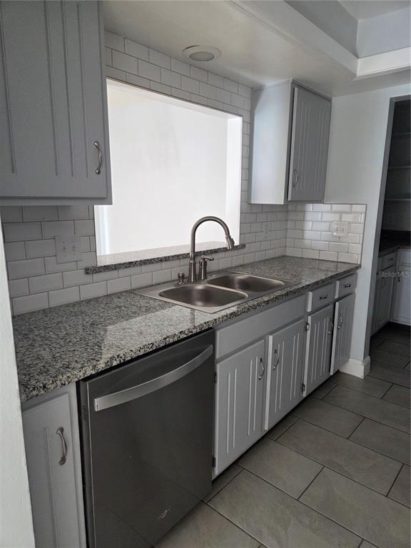 Building Photo - 807 McLain Ct