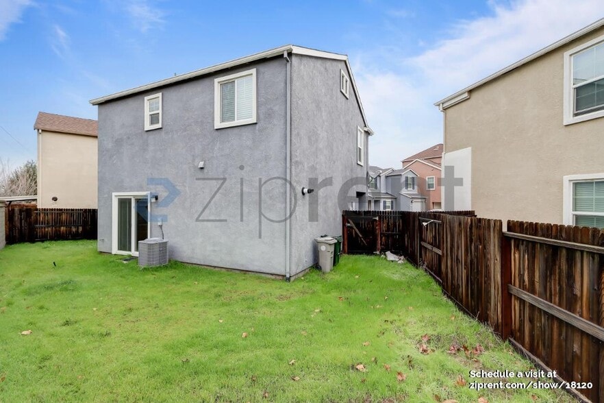 Building Photo - 350 Ashwick Loop
