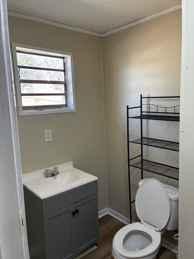 Building Photo - 9 W Blue Mountain Rd