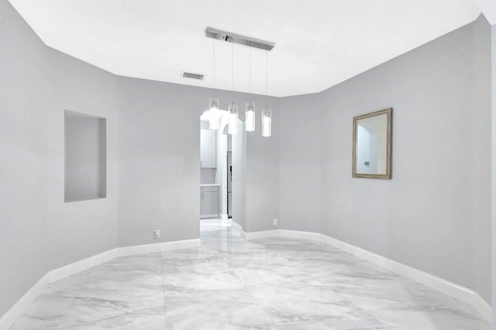 Building Photo - 6463 Paradise Cv