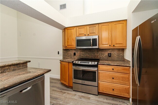 Building Photo - 311 31st St NW