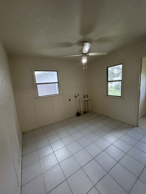Building Photo - 157 FM 3393