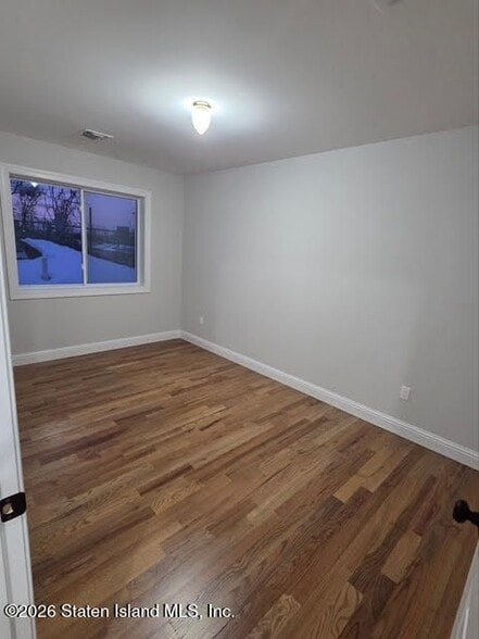 Building Photo - 69 Nashville St