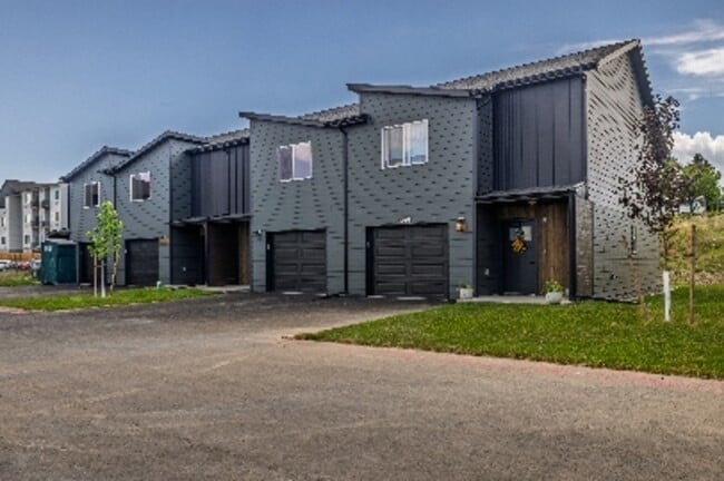Building Photo - 3384 Crosswind Ct