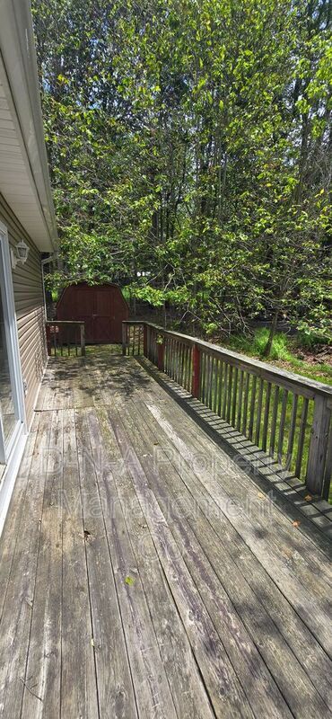 Building Photo - 9455 Juniper Dr