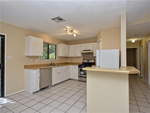 Building Photo - 11706 Rotherham Dr