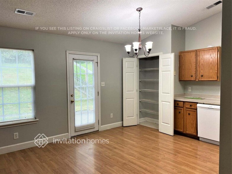Building Photo - 8715 Wood Sorrel Ct