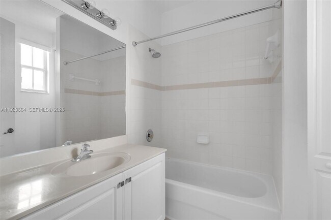 Building Photo - 624 SW 147th Ave