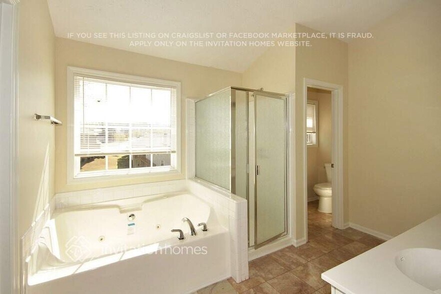 Building Photo - 522 Chadborn Ct